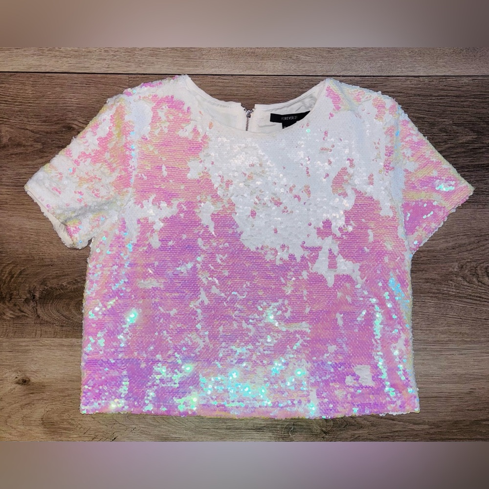 Pink Iridescent/Sequin Top 🧚🏽‍♀️